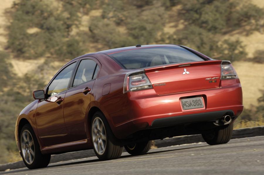  Mitsubishi Galant 2009 года  (фото 46 из 98)